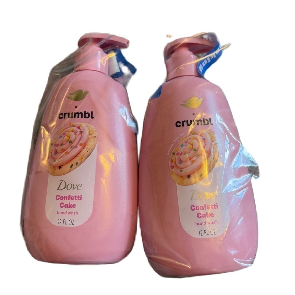 Dove Crumbl Confetti Cake Hand Wash (2) Bundle Set Lot
